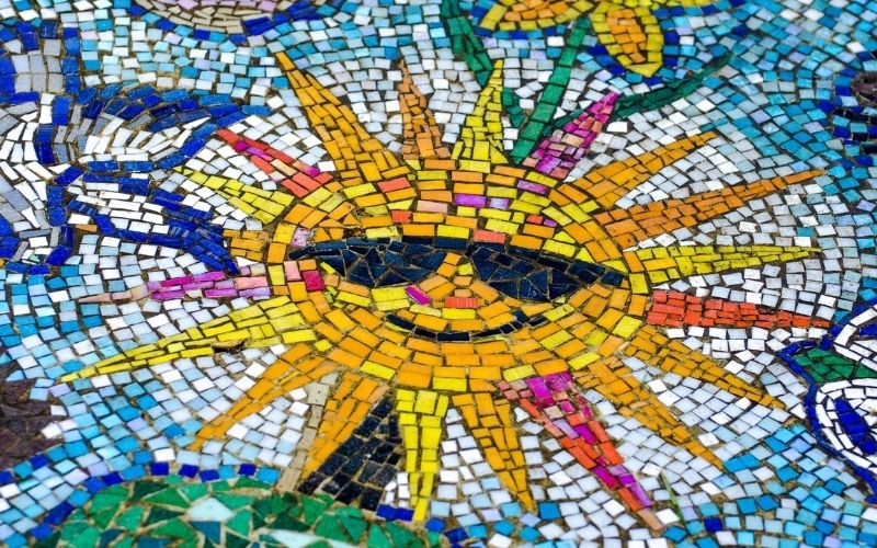 Dễ sáng tạo là ưu điểm lớn của gạch mosaic