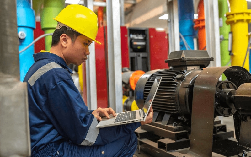 Cần chuẩn bị những gì trước khi vệ sinh máy phát điện
