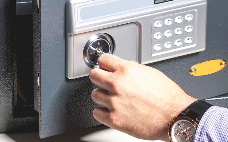 cách mở két sắt điện tử khi quên mật khẩu